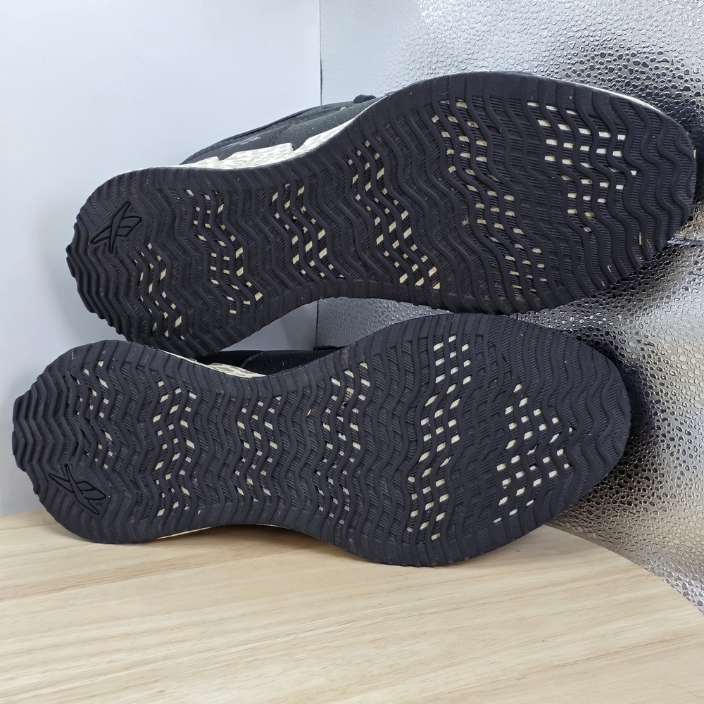 Women's Size 8.5 - Reebok Zig Dynamica GV8806 Black Print Casual Shoes‎ Sneakers - Picture 8 of 9